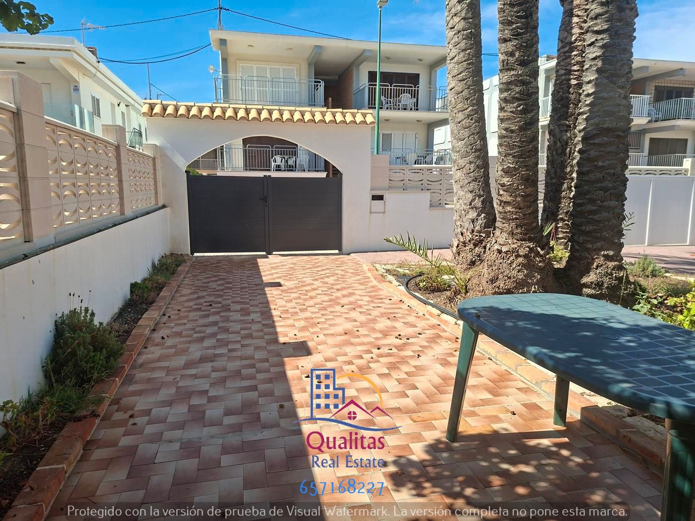 Vista exterior de Apartament de lloguer en Oliva amb Aire condicionat, Calefacció i Terrassa