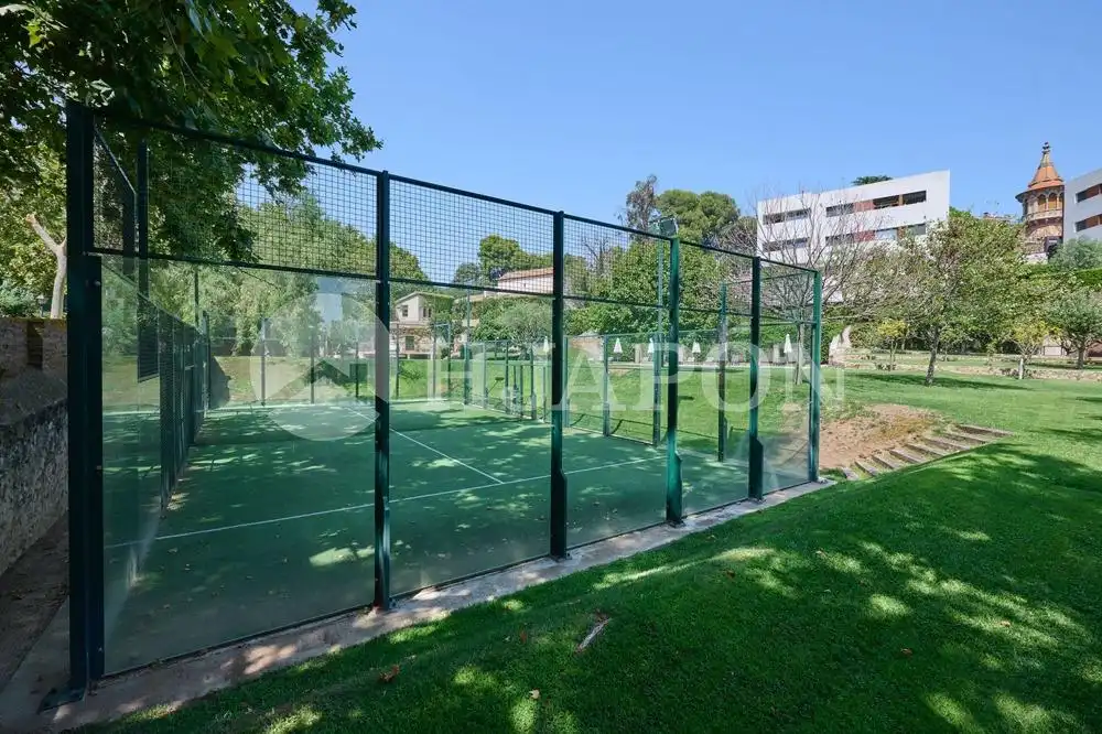Außenansicht von Haus oder Chalet zum Verkauf in Alella mit Klimaanlage, Heizung und Privatgarten