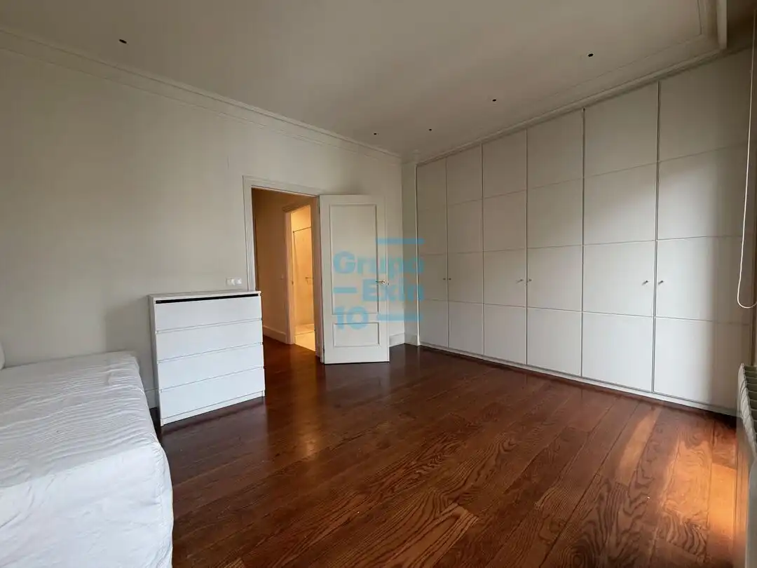 Flat for rent in Área Romántica