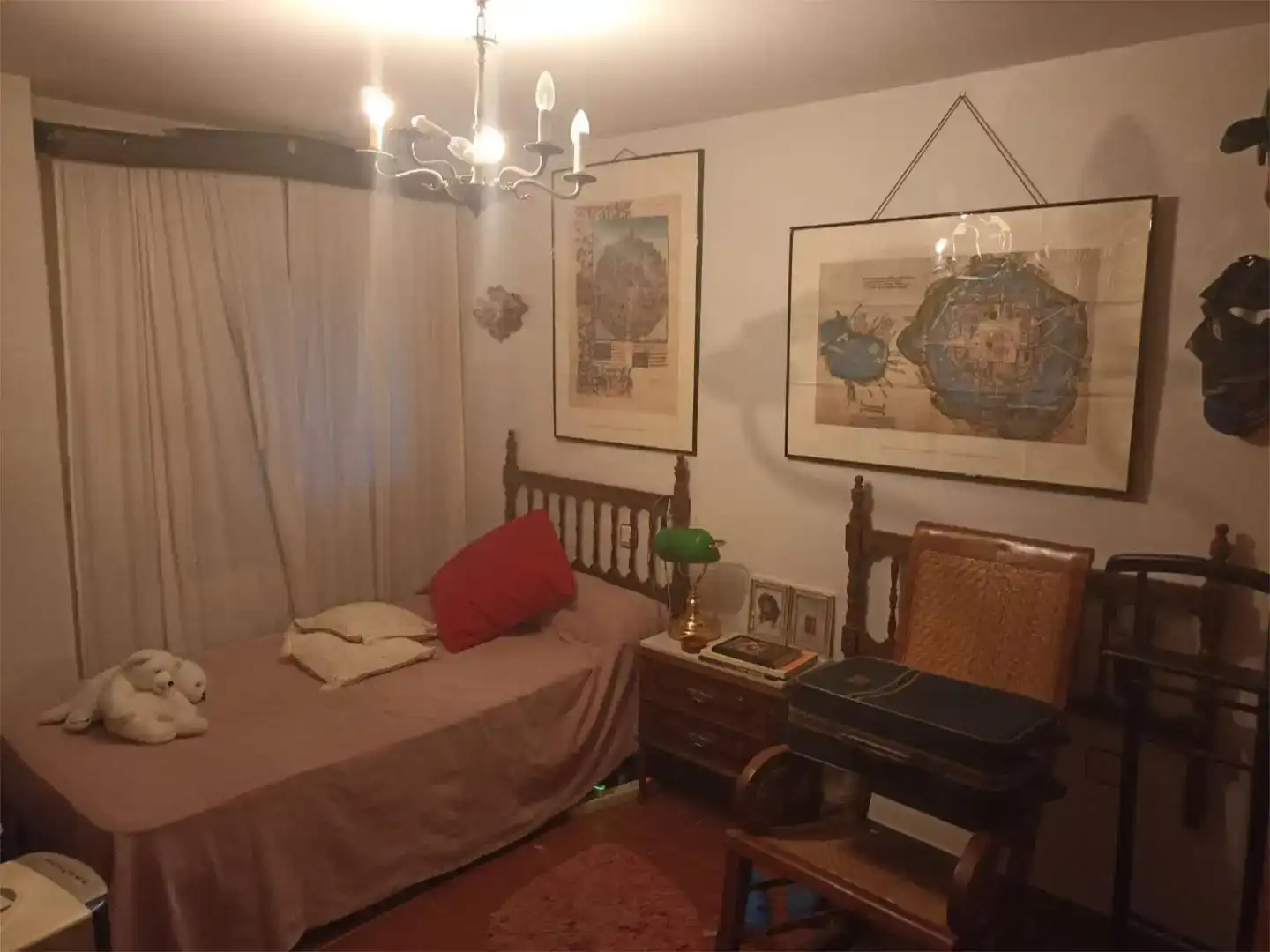 Dormitori de Casa adosada en venda en Mazarambroz amb Aire condicionat i Traster