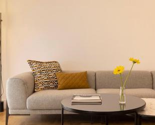 Living room of Flat to rent in  Valencia Capital  with Air Conditioner, Furnished and Pets allowed