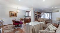 Sala d'estar de Pis en venda en  Granada Capital amb Calefacció, Terrassa i Balcó