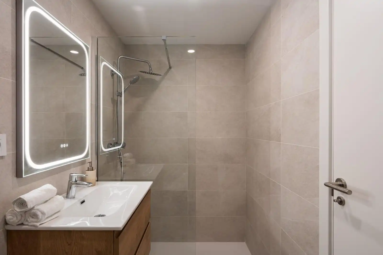 Bany de Apartament en venda en Mijas amb Jardí privat, Terrassa i Traster