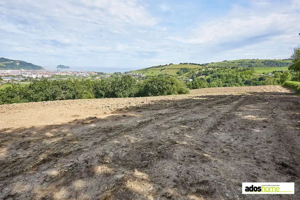Country house zum Verkauf in Zarautz