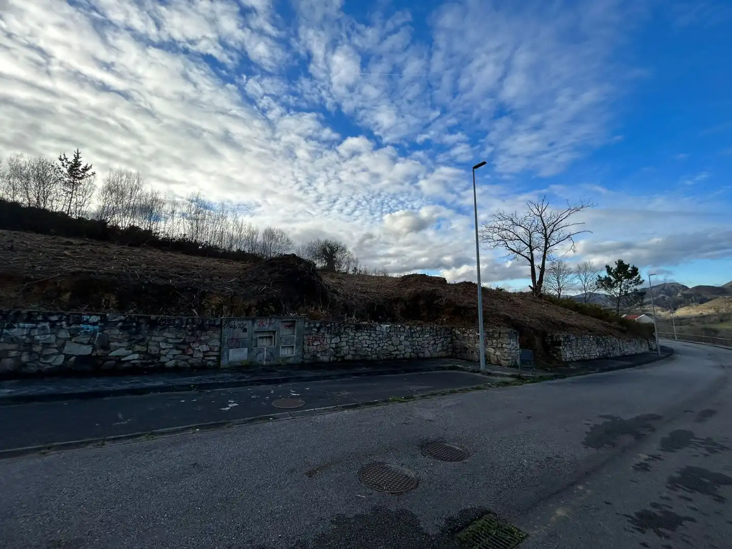 FINCA EDIFICABLE EN URBANIZACIÓN PRIVADA AL LADO DEL PUENTE ROMANO, imatge 4