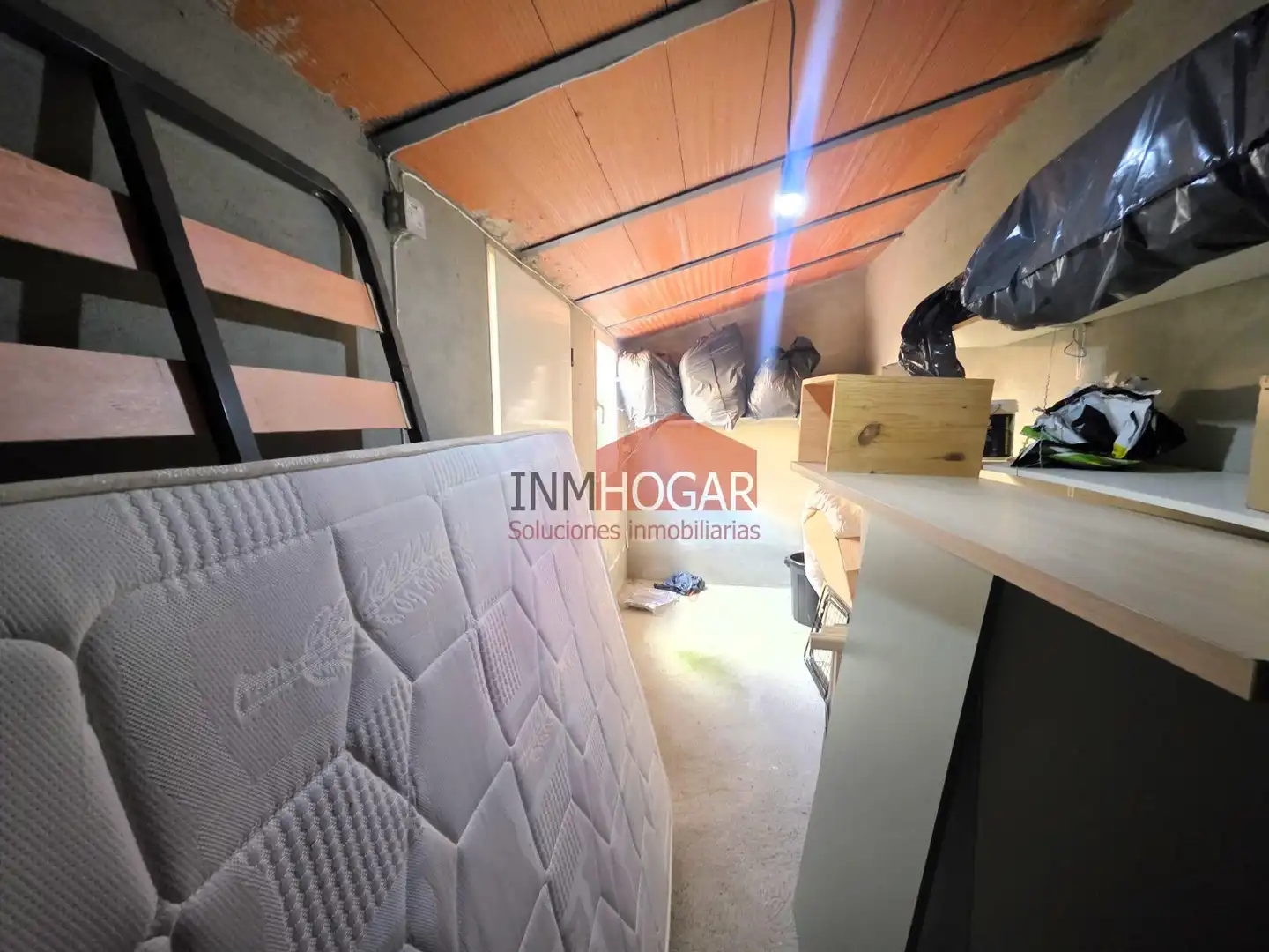 Habitación de Casa adosada en venta en Hervencias Altas - El Pinar