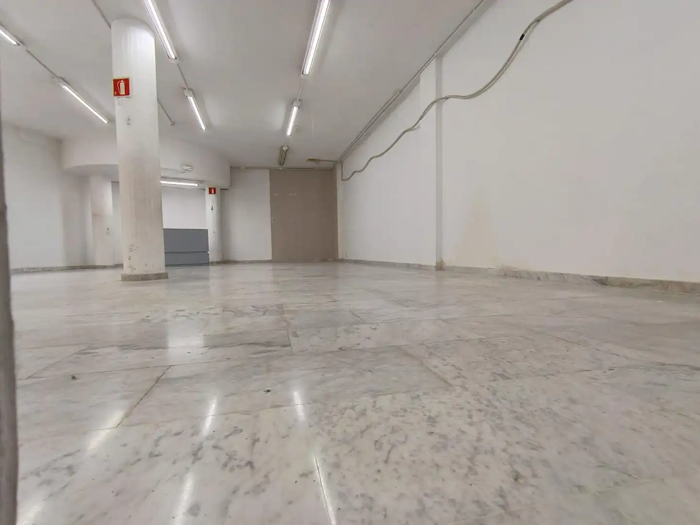 Local comercial de lloguer a Centre - Sant Oleguer, imagen 17