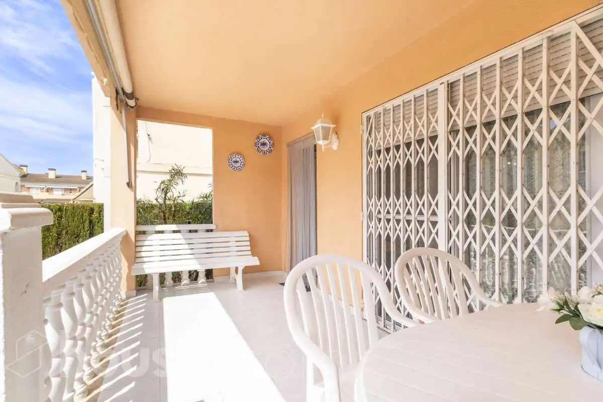 Terrace of Detached homes for rent in Benicasim / Benicàssim  with Air Conditioner, Heating and Terrace