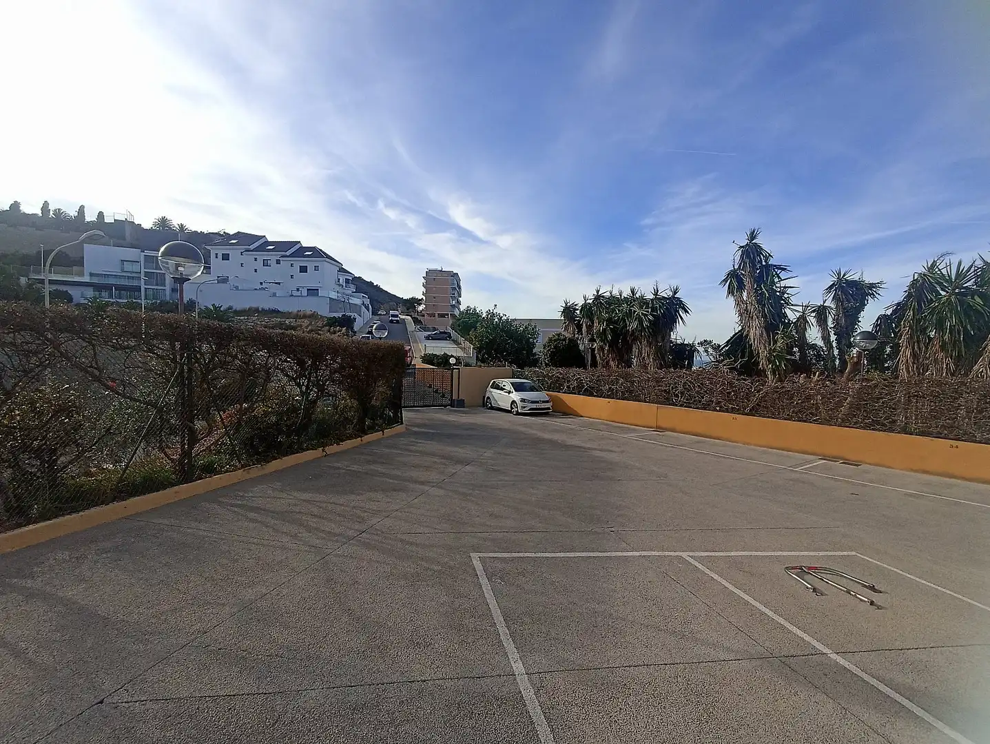 Aparcament de Apartament en venda en Cullera amb Aire condicionat, Terrassa i Moblat