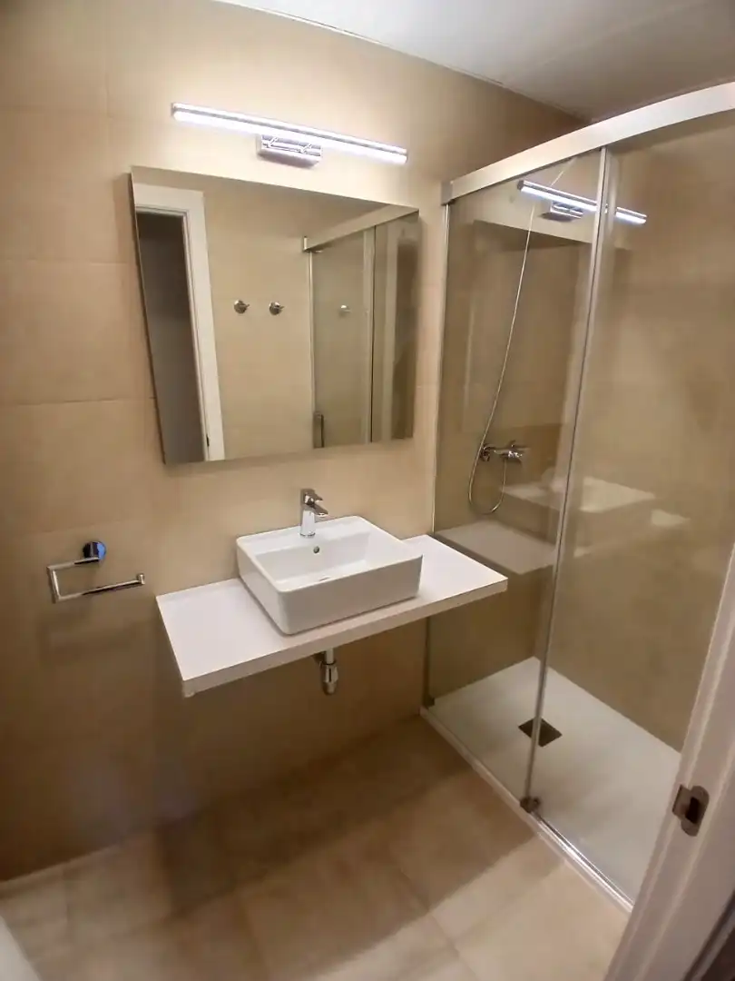 Baño de Piso en venta en Las Rozas de Madrid con Aire acondicionado, Calefacción y Parquet