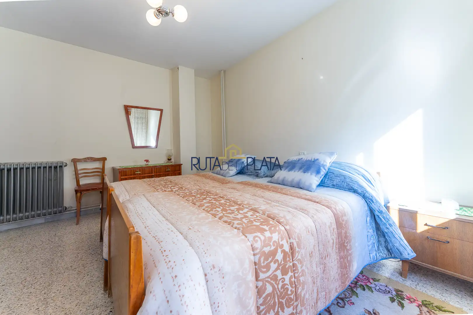 Habitación de Edificio en venta en Fermoselle