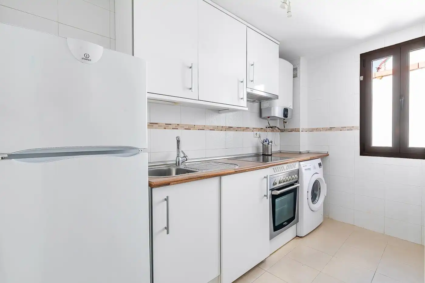 Cocina de Estudio en venta en Madrid con Aire acondicionado y Calefacción