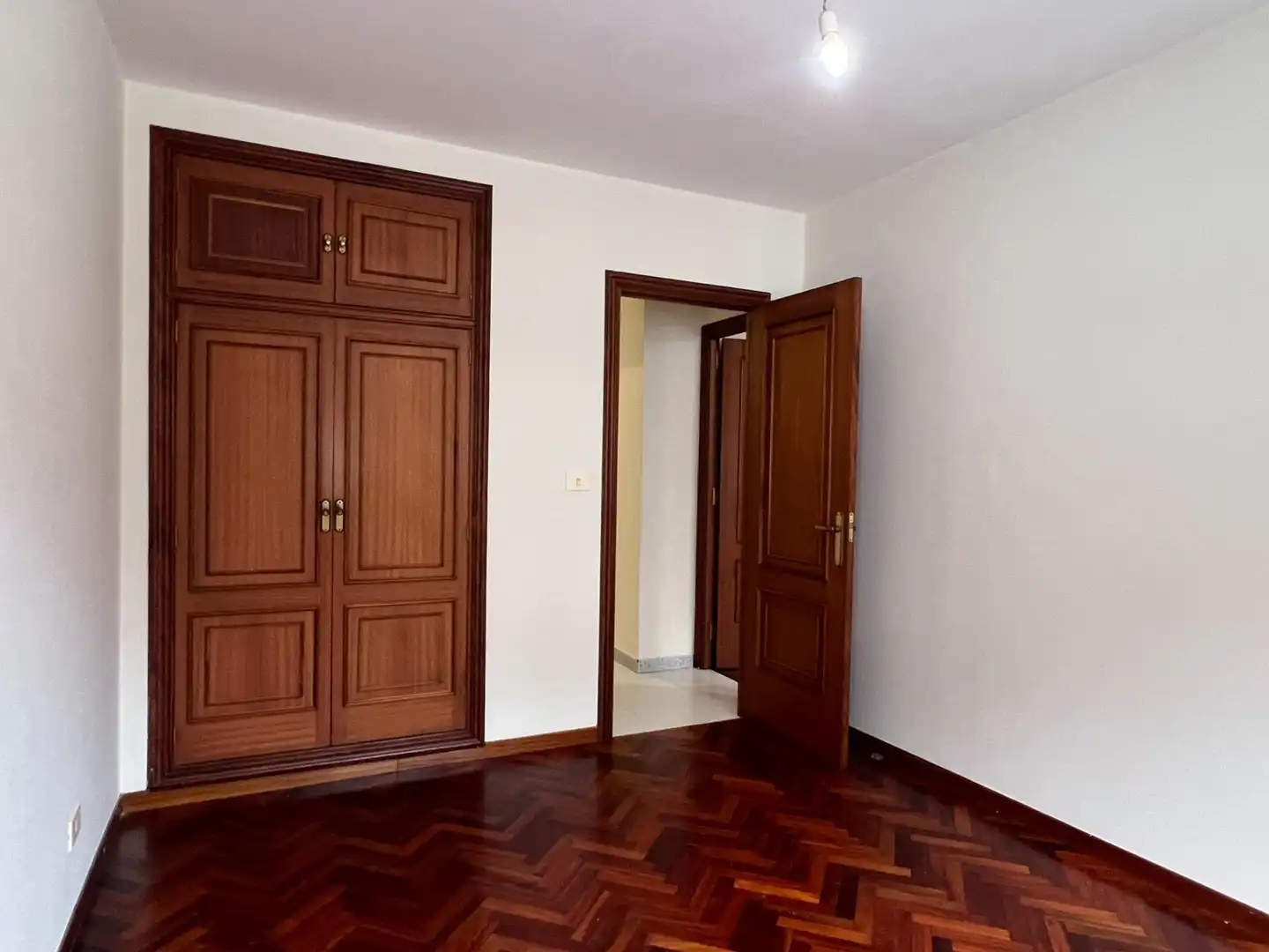 Pis de lloguer en Cambre  amb Parquet i Traster