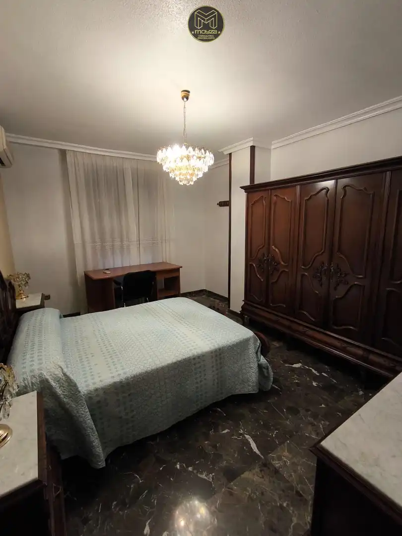 Flat to rent in Hospital, imagen 7