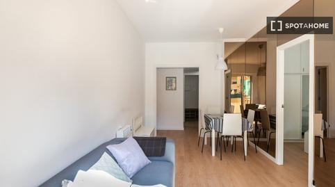 Foto 4 de Apartament per a compartir a Pubilla Cases, Barcelona