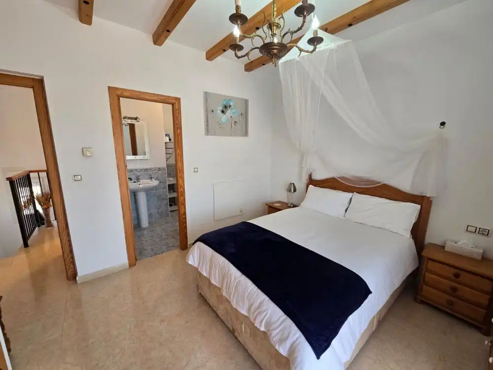 Dormitori de Casa o xalet en venda en Monóvar  / Monòver