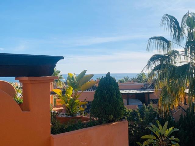 Photo 1 of Single-family semi-detached to rent in Bahía de Marbella, Málaga