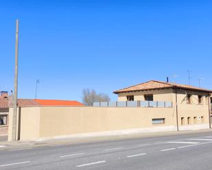Exterior view of Flat to rent in Valdefresno  with Heating, Terrace and Storage room