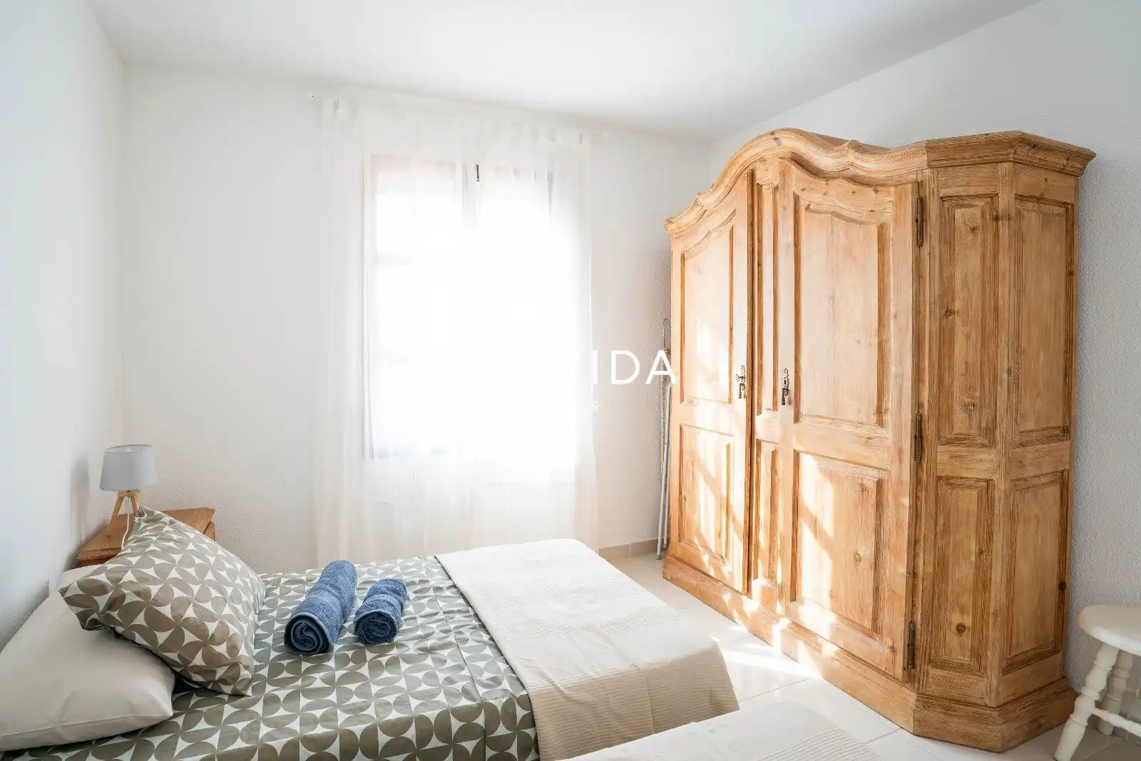 Habitación de Piso de alquiler en Granadilla de Abona con Terraza, Piscina y Amueblado