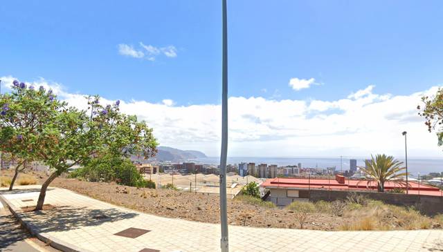 Terreno residencial en Venta en Calle Pedro José de Mendizabal en Tristán - García Escámez - Somosierra