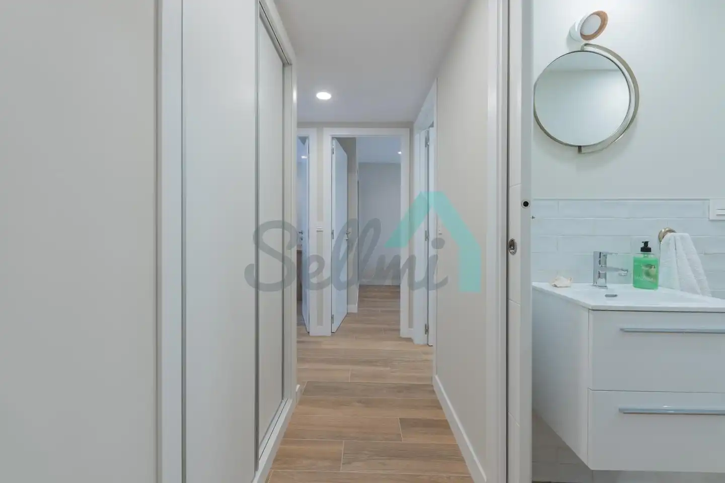 Flat for sale in Oviedo   with Heating and Furnished