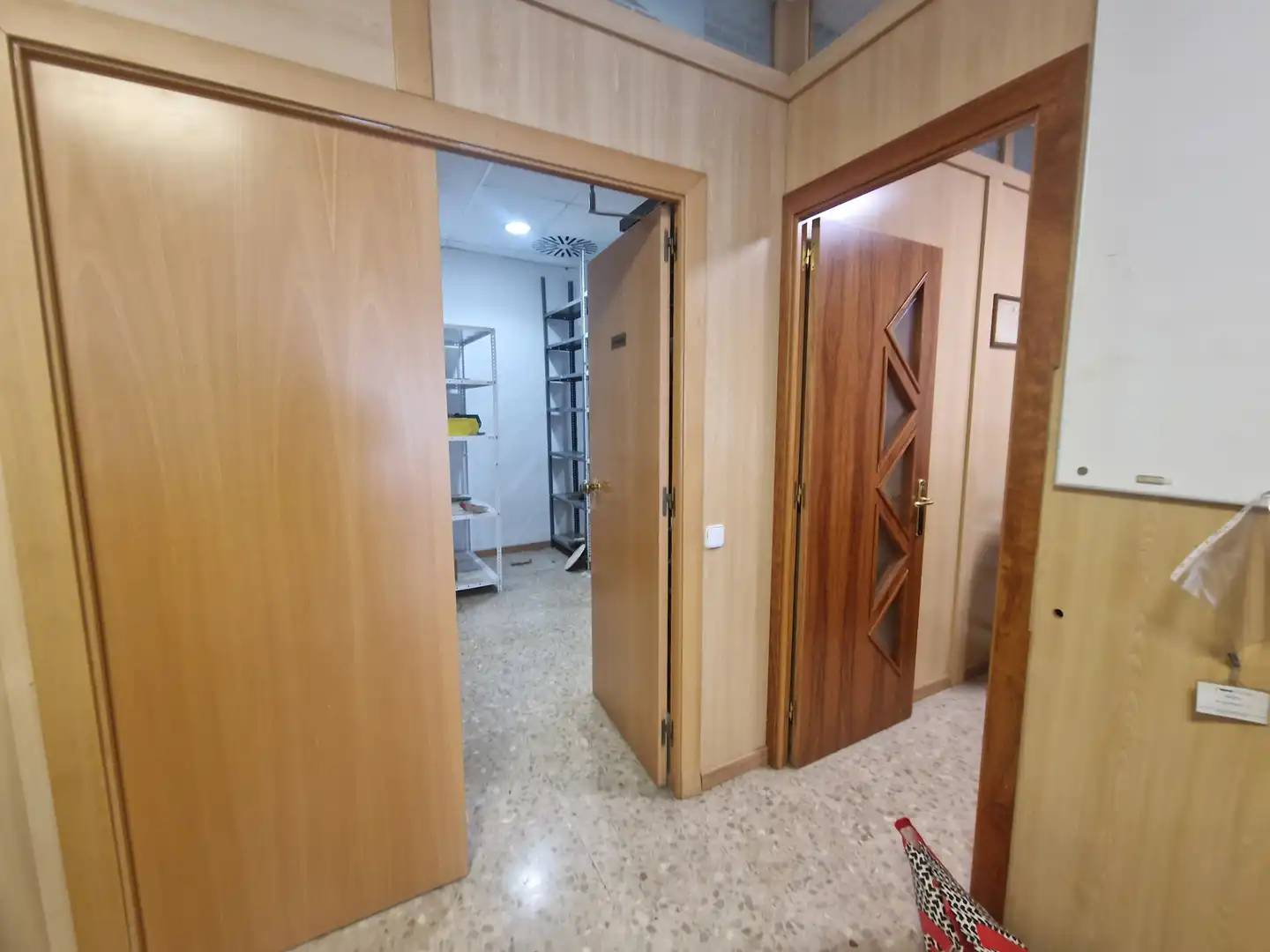 Local en venta en Sant Boi de Llobregat