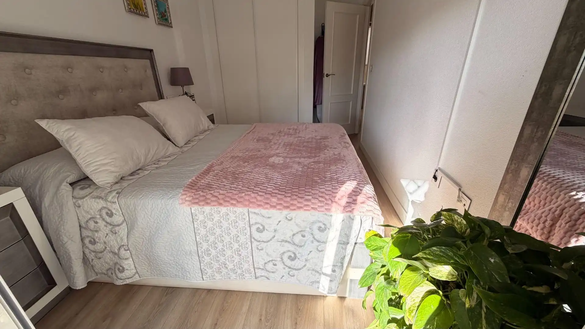 Habitación de Casa o chalet en venta en Santa Pola con Jardín privado, Terraza y Trastero