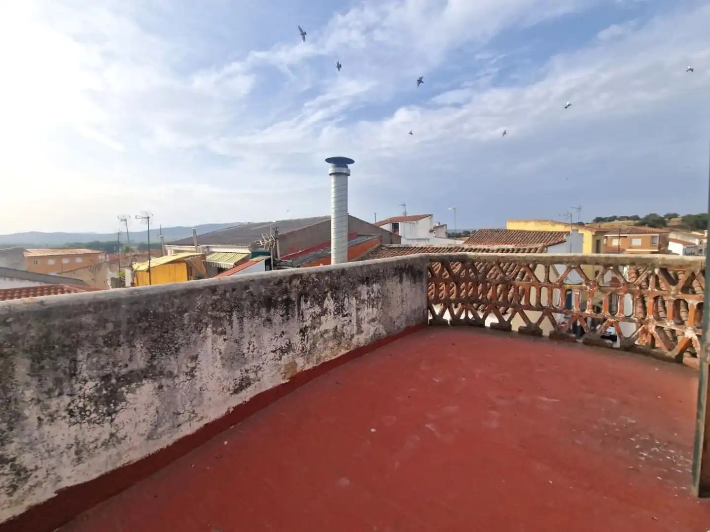 Exterior view of Commercial properties for sale in Carcaboso