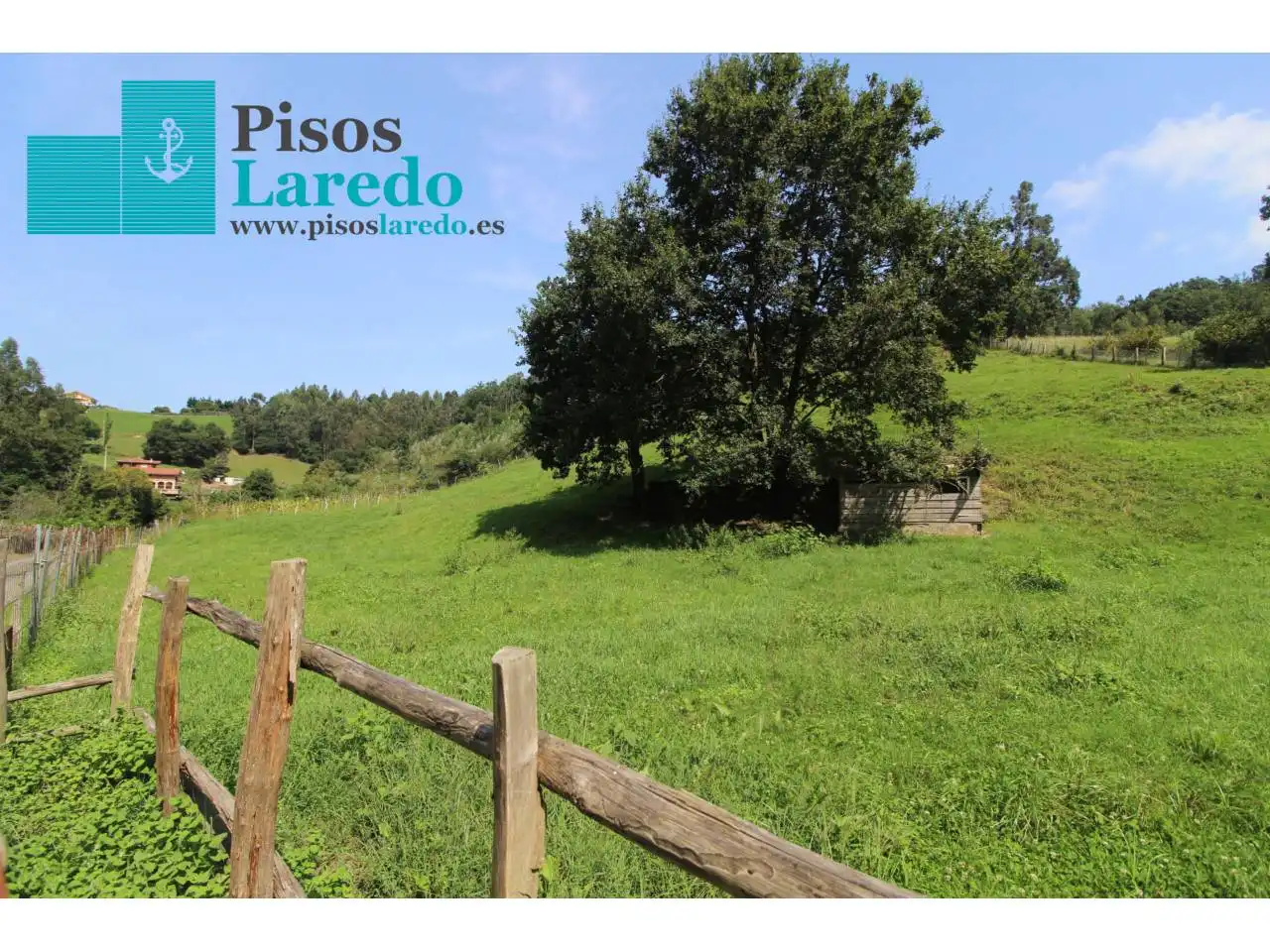 Residential land for sale in Calle Barrio La Barcena