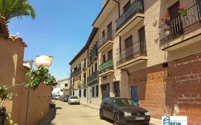 Vista exterior de Àtic en venda en Casarrubios del Monte amb Terrassa