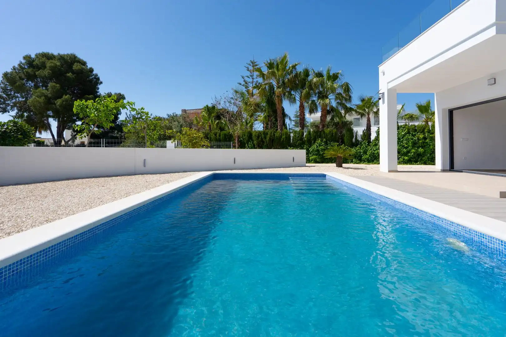 Detached house with terrace for sale in La Fustera, imagen 4