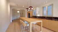 Kitchen of Flat for sale in  Barcelona Capital  with Air Conditioner, Heating and Oven