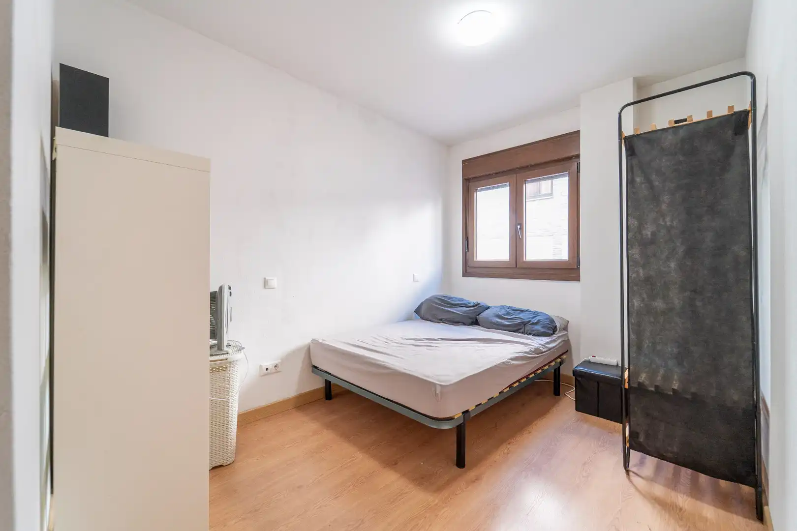 Habitación de Piso en venta en El Álamo con Calefacción, Amueblado y Horno