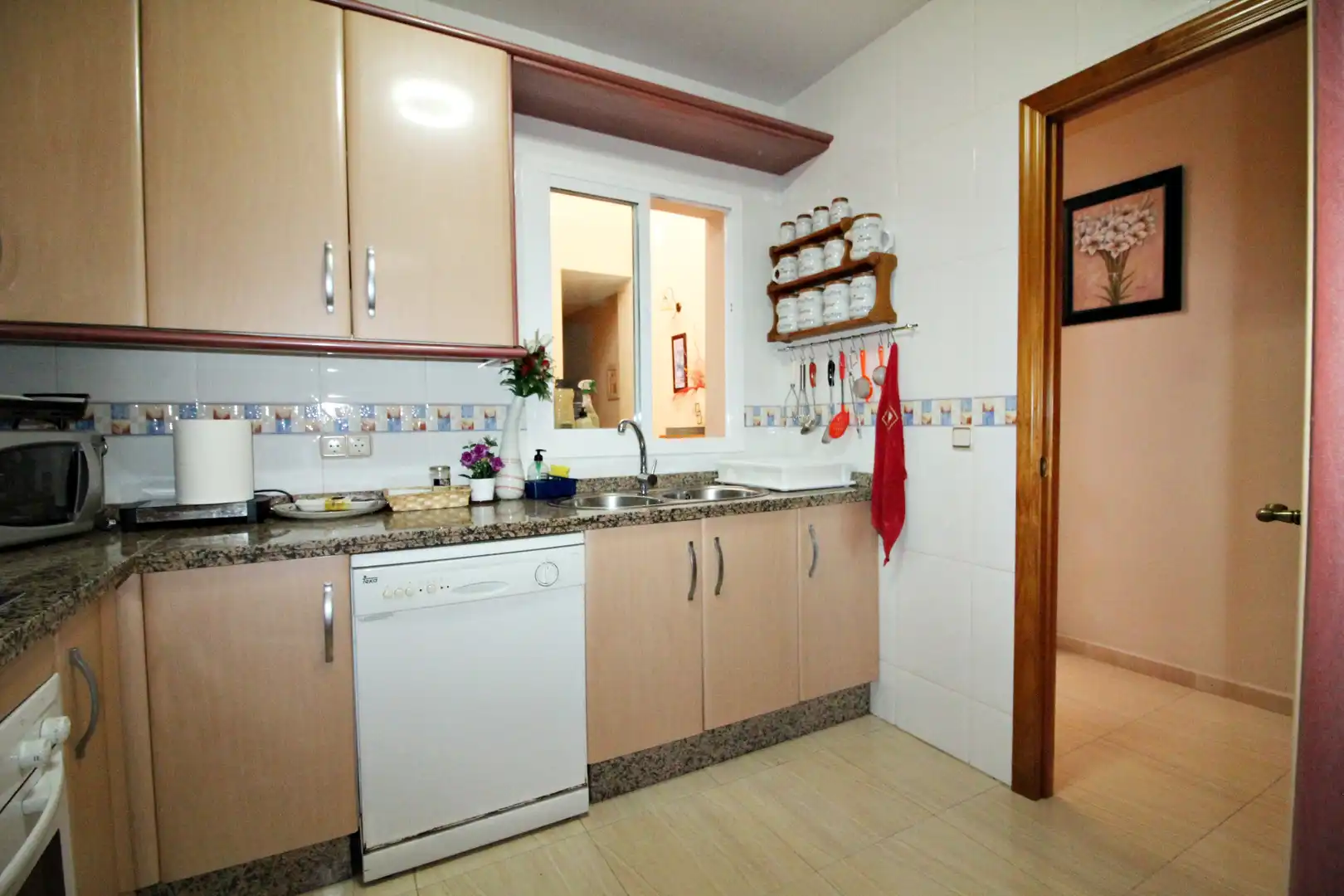 Cocina de Piso en venta en Almonte con Aire acondicionado, Terraza y Trastero