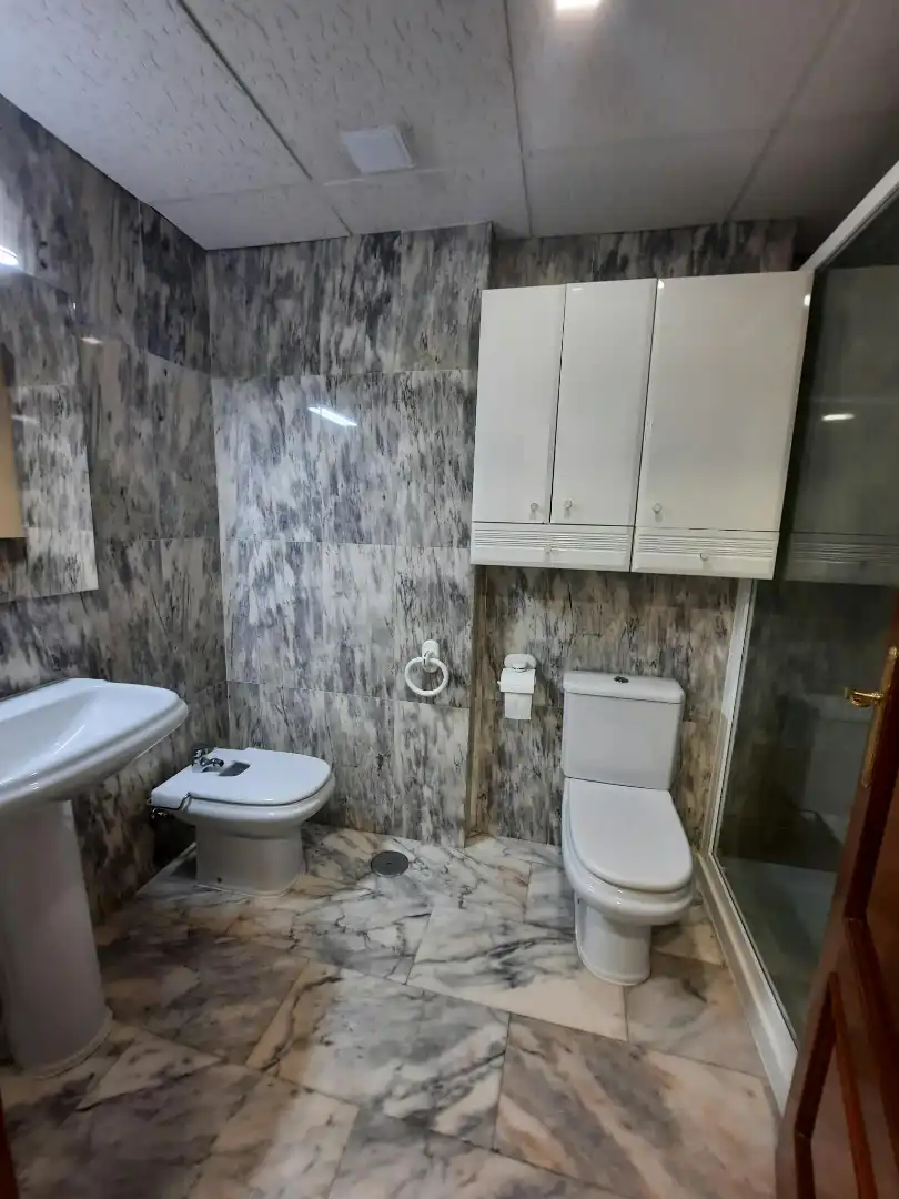 Apartamento con ascensor en alquiler en Pardaleras, imagen 8