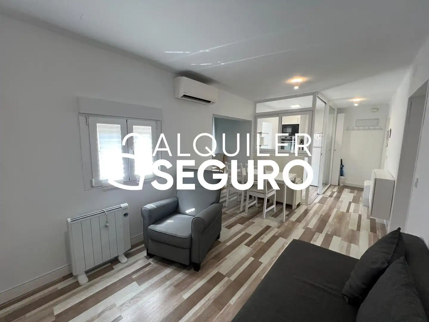 Sala de estar de Piso de alquiler en Madrid con Aire acondicionado, Calefacción y Amueblado