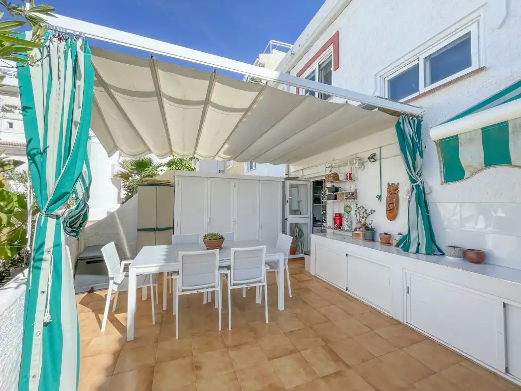 Terrassa de Pis en venda en Benidorm amb Piscina i Piscina comunitària