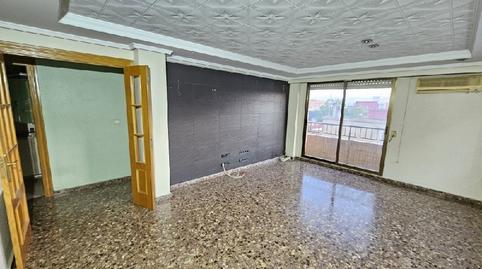 Foto 4 de Pis en venda a  C/ Poetisa Leonor Perales, El Castellar i l'Oliverar,  Valencia Capital