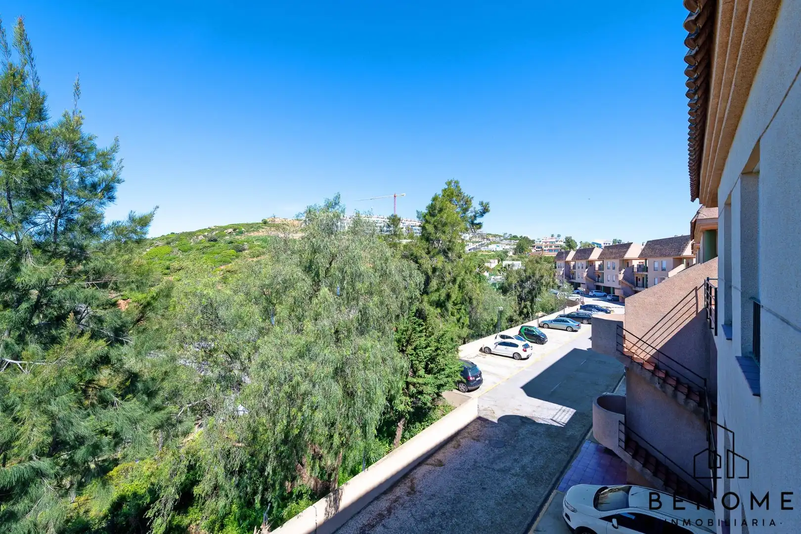 Vista exterior de Ático en venta en La Alcaidesa con Jardín privado, Terraza y Piscina comunitaria