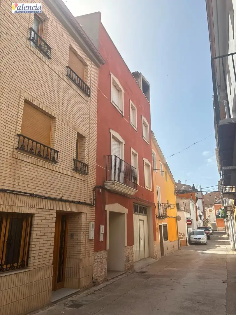Vista exterior de Casa o chalet en venta en Utiel