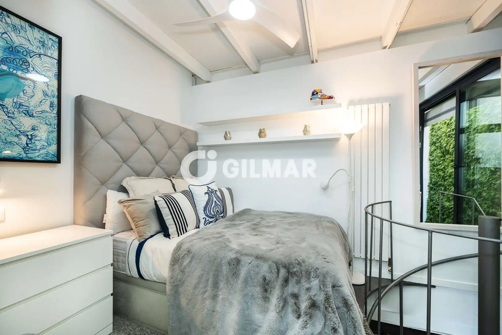 Habitación de Piso en venta en Madrid con Calefacción y Jardín privado
