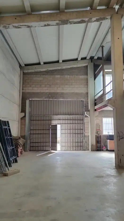 Nau industrial en venda en El Casar