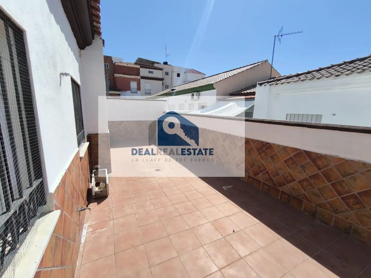Vista exterior de Casa o chalet en venta en Burguillos con Aire acondicionado y Terraza