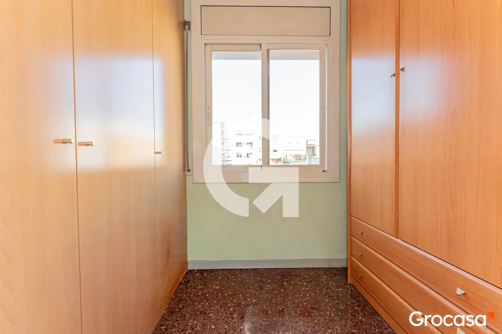 Flat for sale in Cornellà de Llobregat  with Air Conditioner, Heating and Balcony