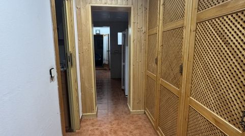 Foto 4 de Casa adosada en venta en Calle Descalzas, La Paz - Las Américas, Linares
