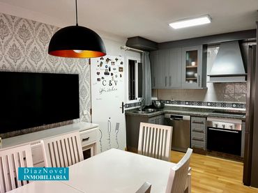 Casa pareada con balcón en venta en Avenida Brisa del Mar 5