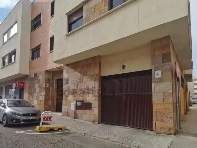 Vista exterior de Garaje de alquiler en Sevilla