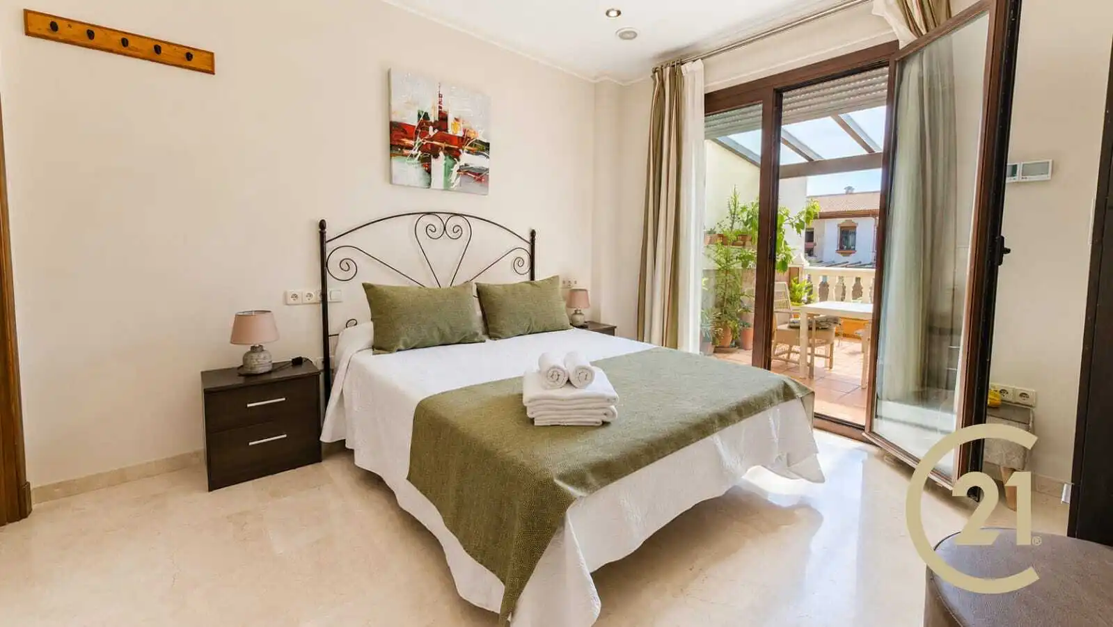 Dormitori de Casa o xalet en venda en Ronda amb Aire condicionat, Calefacció i Jardí privat