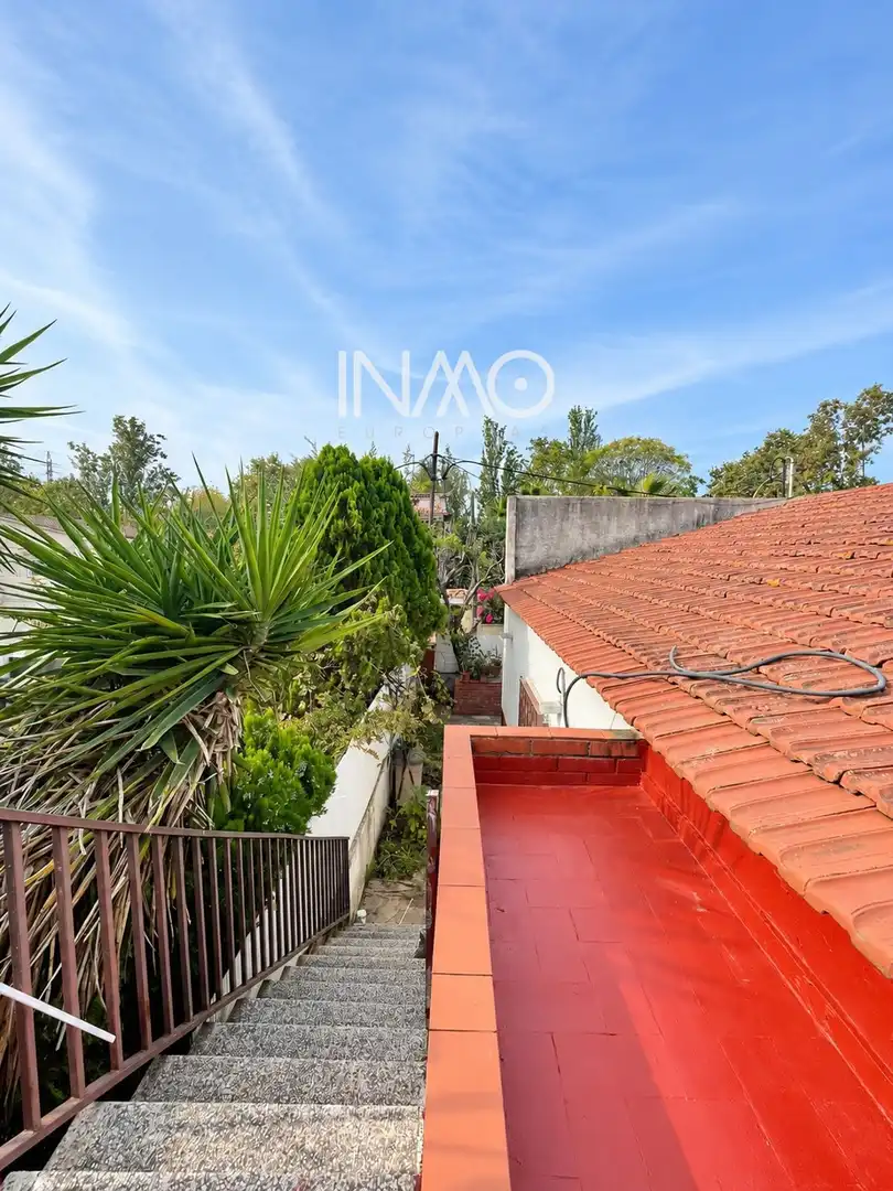 Exterior view of Houses for sale in Can Vallhonrat