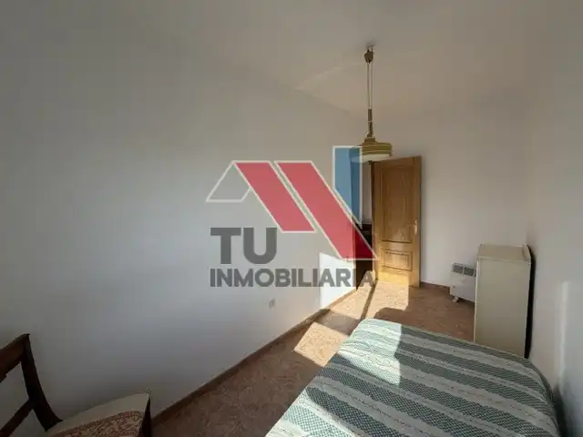 Habitación de Piso en venta en Fuensalida con Terraza, Horno y Lavadora